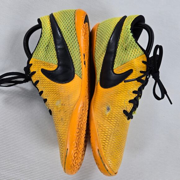 Nike FC Elastic Pro III IC Orange Yellow Indoor Soccer Shoes Men\'s Size 9.5